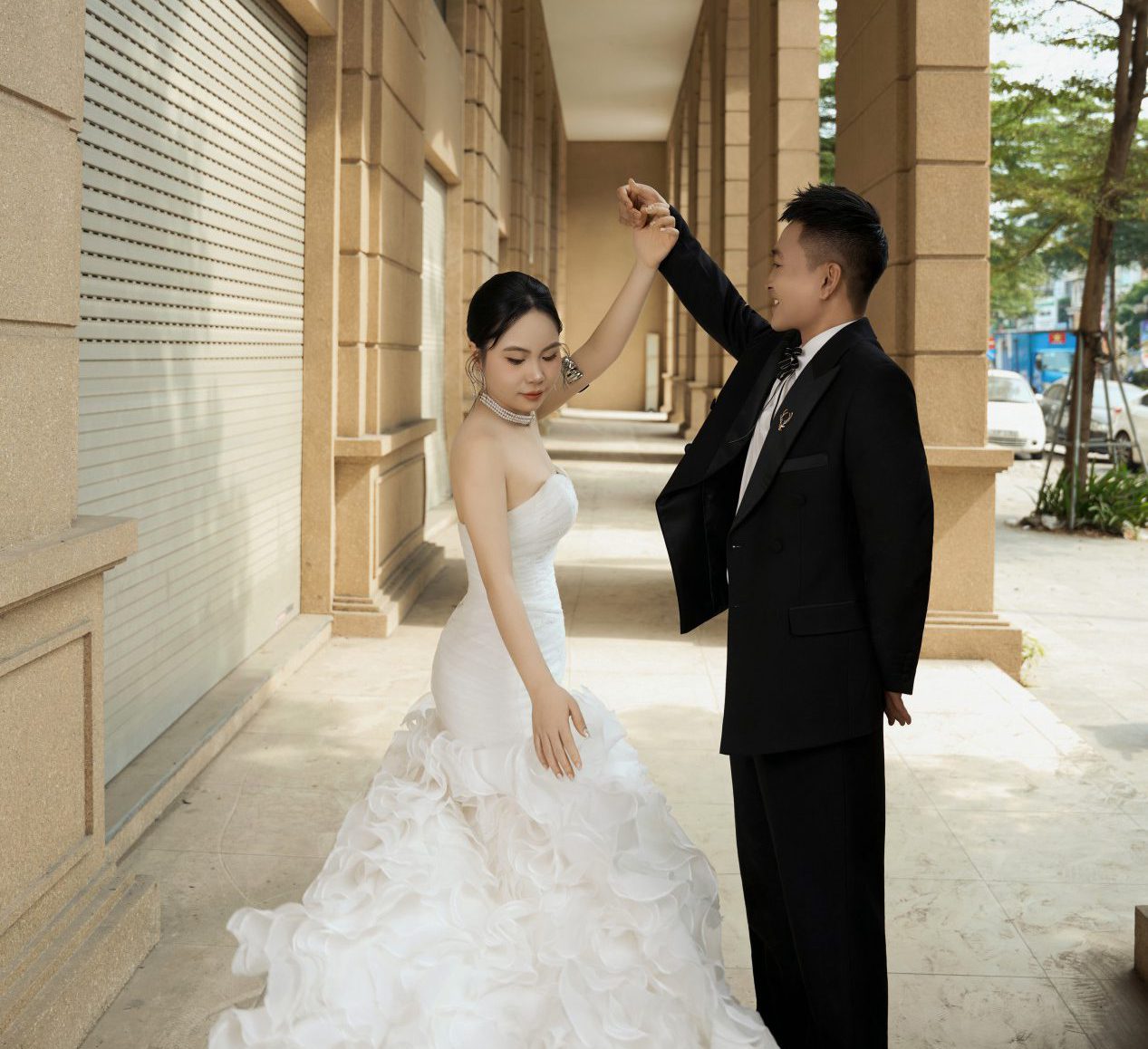 Bùi Dư – Bạch Dương