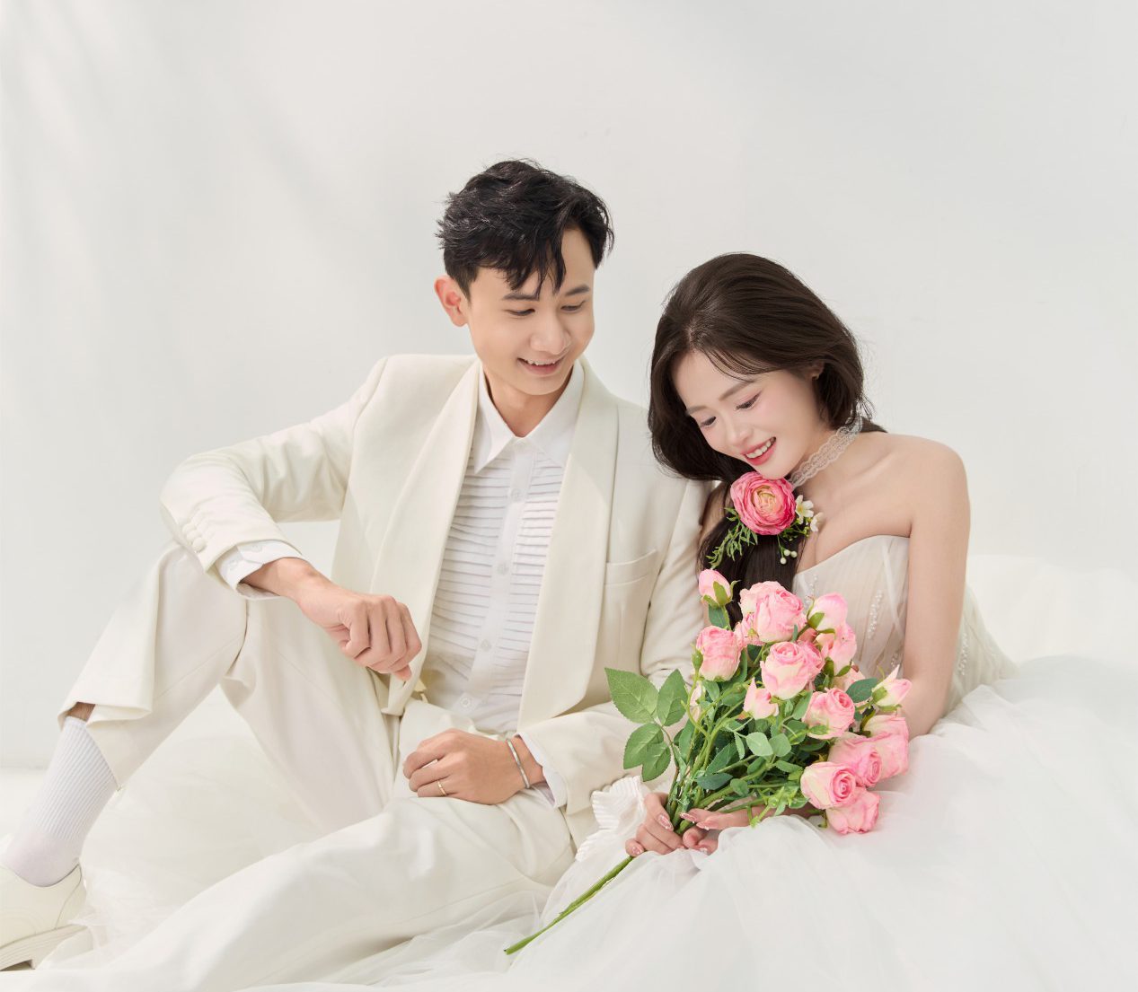 Nguyễn Dũng & Nguyễn Thư